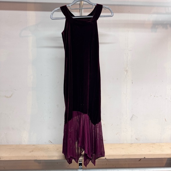 Thalia Sodi Other - Thalia Soda burgundy velvet high neck dress size 10/12 girls